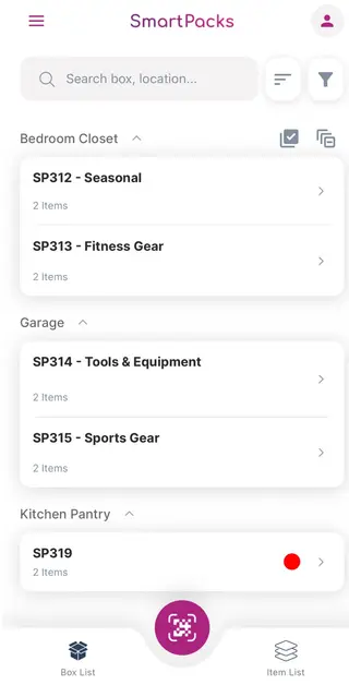 The SmartPacks box list: boxes grouped by location, such as Bedroom Closet, Garage and Kitchen Pantry, each with its label number, name and item count